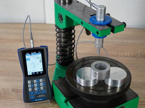 10 Sự Thật Thú Vị Bạn Chưa Biết về Máy Đo Độ Cứng