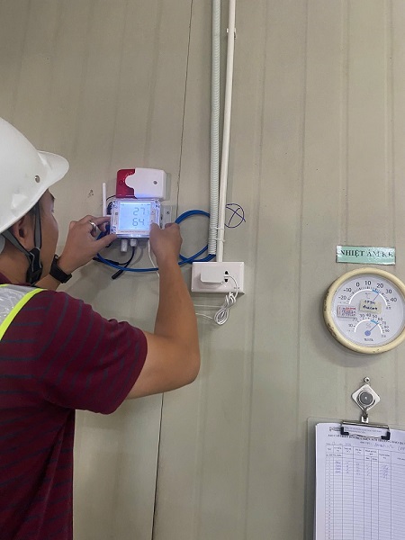 Nhiệt ẩm kế tự ghi khác gì nhiệt ẩm kế thông thường